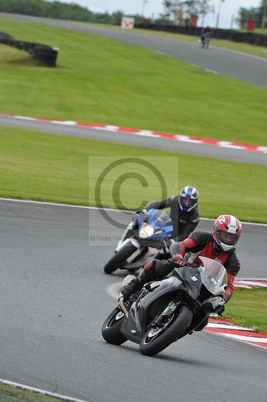 enduro digital images;event digital images;eventdigitalimages;no limits trackdays;oulton no limits trackday;oulton park cheshire;oulton trackday photographs;peter wileman photography;racing digital images;trackday digital images;trackday photos