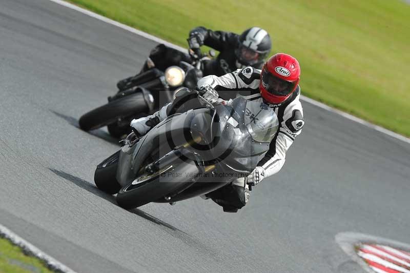 enduro digital images;event digital images;eventdigitalimages;no limits trackdays;oulton no limits trackday;oulton park cheshire;oulton trackday photographs;peter wileman photography;racing digital images;trackday digital images;trackday photos