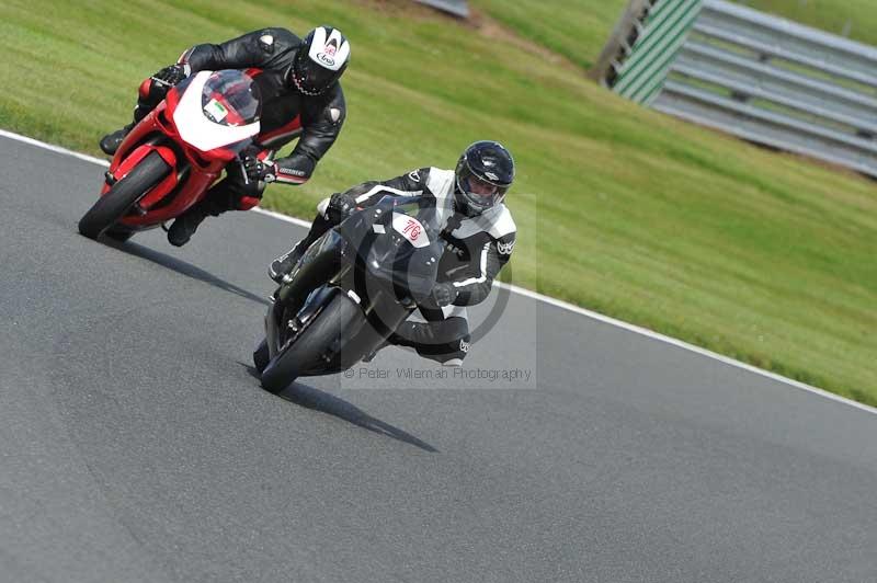 enduro digital images;event digital images;eventdigitalimages;no limits trackdays;oulton no limits trackday;oulton park cheshire;oulton trackday photographs;peter wileman photography;racing digital images;trackday digital images;trackday photos