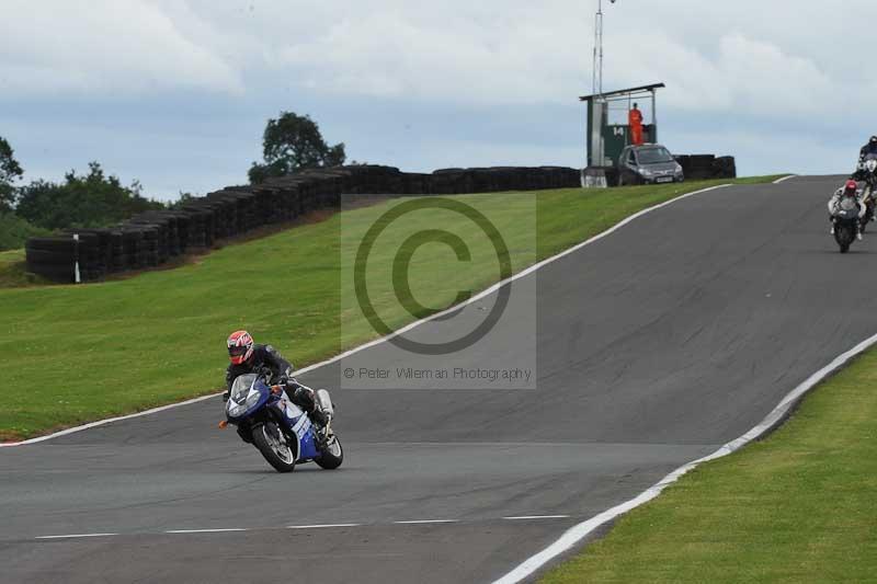 enduro digital images;event digital images;eventdigitalimages;no limits trackdays;oulton no limits trackday;oulton park cheshire;oulton trackday photographs;peter wileman photography;racing digital images;trackday digital images;trackday photos