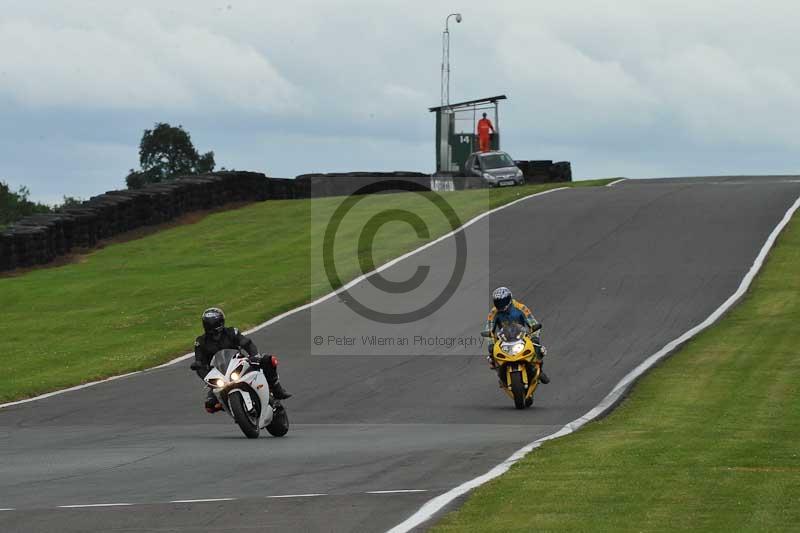 enduro digital images;event digital images;eventdigitalimages;no limits trackdays;oulton no limits trackday;oulton park cheshire;oulton trackday photographs;peter wileman photography;racing digital images;trackday digital images;trackday photos