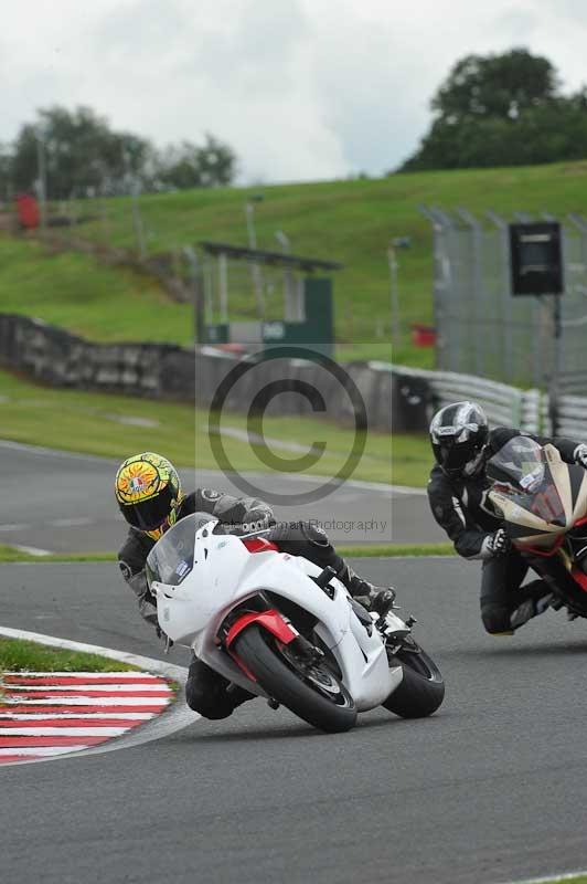 enduro digital images;event digital images;eventdigitalimages;no limits trackdays;oulton no limits trackday;oulton park cheshire;oulton trackday photographs;peter wileman photography;racing digital images;trackday digital images;trackday photos