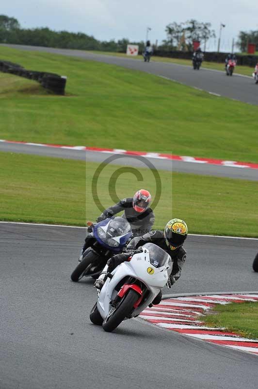enduro digital images;event digital images;eventdigitalimages;no limits trackdays;oulton no limits trackday;oulton park cheshire;oulton trackday photographs;peter wileman photography;racing digital images;trackday digital images;trackday photos