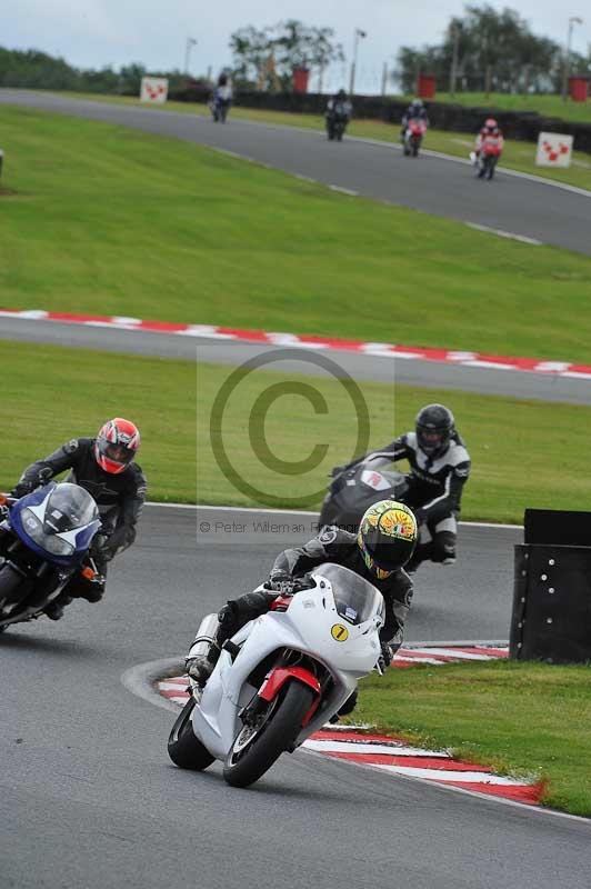enduro digital images;event digital images;eventdigitalimages;no limits trackdays;oulton no limits trackday;oulton park cheshire;oulton trackday photographs;peter wileman photography;racing digital images;trackday digital images;trackday photos