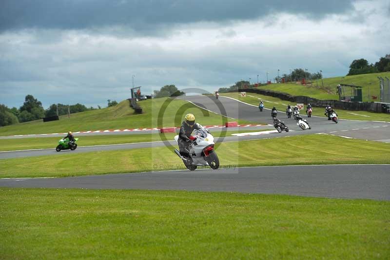 enduro digital images;event digital images;eventdigitalimages;no limits trackdays;oulton no limits trackday;oulton park cheshire;oulton trackday photographs;peter wileman photography;racing digital images;trackday digital images;trackday photos