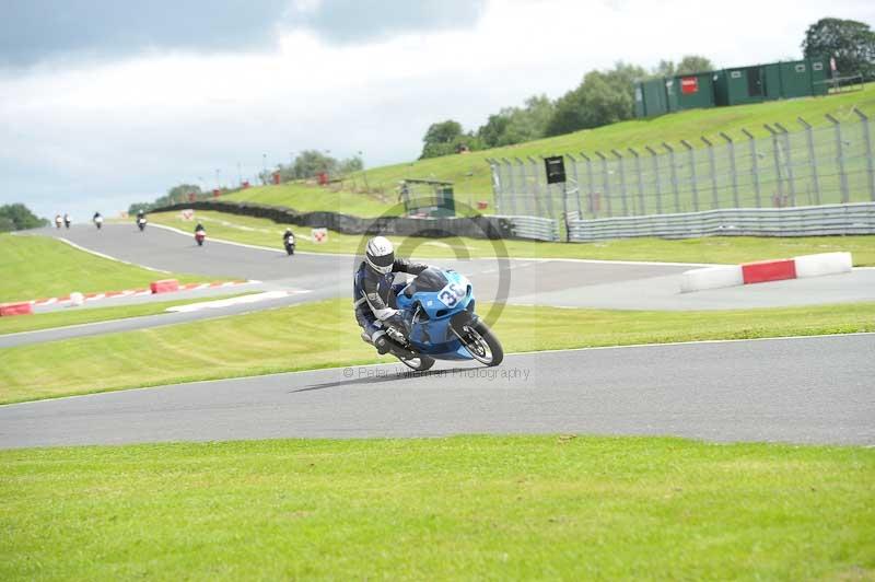 enduro digital images;event digital images;eventdigitalimages;no limits trackdays;oulton no limits trackday;oulton park cheshire;oulton trackday photographs;peter wileman photography;racing digital images;trackday digital images;trackday photos