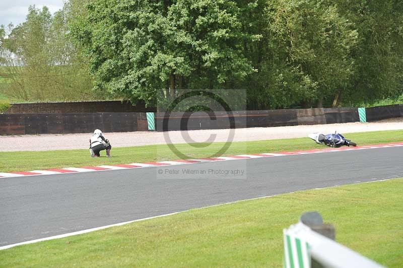 enduro digital images;event digital images;eventdigitalimages;no limits trackdays;oulton no limits trackday;oulton park cheshire;oulton trackday photographs;peter wileman photography;racing digital images;trackday digital images;trackday photos