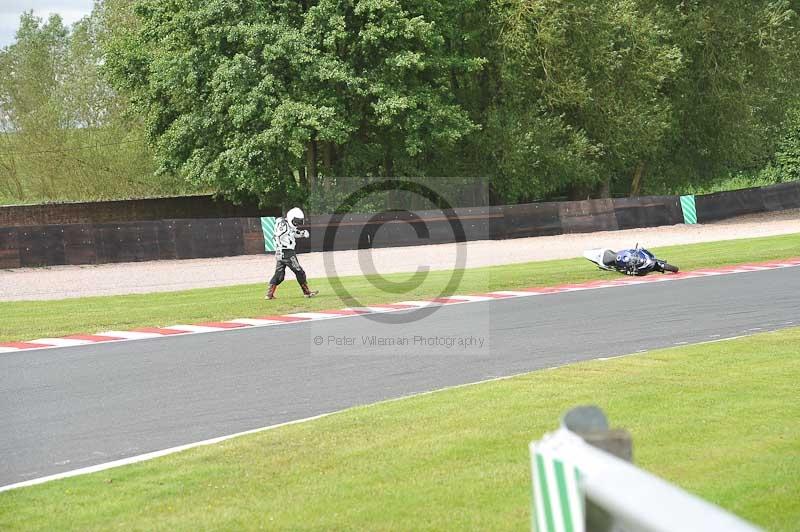 enduro digital images;event digital images;eventdigitalimages;no limits trackdays;oulton no limits trackday;oulton park cheshire;oulton trackday photographs;peter wileman photography;racing digital images;trackday digital images;trackday photos