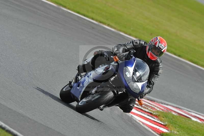 enduro digital images;event digital images;eventdigitalimages;no limits trackdays;oulton no limits trackday;oulton park cheshire;oulton trackday photographs;peter wileman photography;racing digital images;trackday digital images;trackday photos