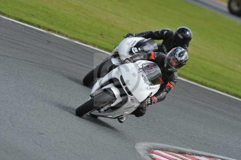 enduro digital images;event digital images;eventdigitalimages;no limits trackdays;oulton no limits trackday;oulton park cheshire;oulton trackday photographs;peter wileman photography;racing digital images;trackday digital images;trackday photos