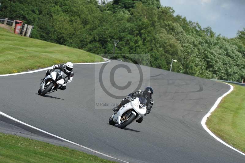 enduro digital images;event digital images;eventdigitalimages;no limits trackdays;oulton no limits trackday;oulton park cheshire;oulton trackday photographs;peter wileman photography;racing digital images;trackday digital images;trackday photos