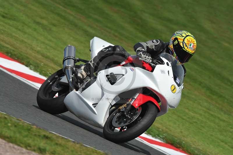 enduro digital images;event digital images;eventdigitalimages;no limits trackdays;oulton no limits trackday;oulton park cheshire;oulton trackday photographs;peter wileman photography;racing digital images;trackday digital images;trackday photos