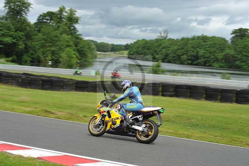 enduro digital images;event digital images;eventdigitalimages;no limits trackdays;oulton no limits trackday;oulton park cheshire;oulton trackday photographs;peter wileman photography;racing digital images;trackday digital images;trackday photos