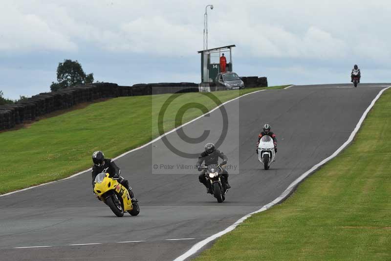 enduro digital images;event digital images;eventdigitalimages;no limits trackdays;oulton no limits trackday;oulton park cheshire;oulton trackday photographs;peter wileman photography;racing digital images;trackday digital images;trackday photos