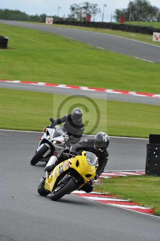 enduro digital images;event digital images;eventdigitalimages;no limits trackdays;oulton no limits trackday;oulton park cheshire;oulton trackday photographs;peter wileman photography;racing digital images;trackday digital images;trackday photos