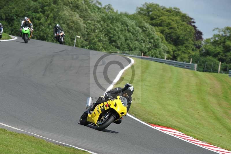 enduro digital images;event digital images;eventdigitalimages;no limits trackdays;oulton no limits trackday;oulton park cheshire;oulton trackday photographs;peter wileman photography;racing digital images;trackday digital images;trackday photos