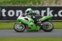 enduro-digital-images;event-digital-images;eventdigitalimages;no-limits-trackdays;oulton-no-limits-trackday;oulton-park-cheshire;oulton-trackday-photographs;peter-wileman-photography;racing-digital-images;trackday-digital-images;trackday-photos
