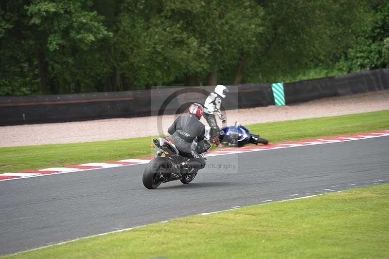 enduro digital images;event digital images;eventdigitalimages;no limits trackdays;oulton no limits trackday;oulton park cheshire;oulton trackday photographs;peter wileman photography;racing digital images;trackday digital images;trackday photos