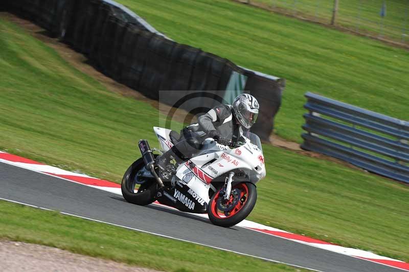 enduro digital images;event digital images;eventdigitalimages;no limits trackdays;oulton no limits trackday;oulton park cheshire;oulton trackday photographs;peter wileman photography;racing digital images;trackday digital images;trackday photos