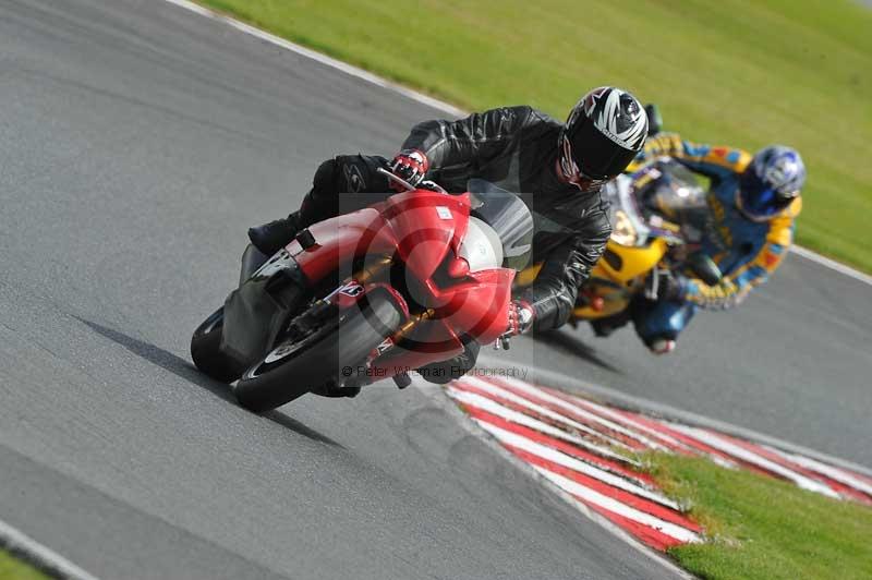 enduro digital images;event digital images;eventdigitalimages;no limits trackdays;oulton no limits trackday;oulton park cheshire;oulton trackday photographs;peter wileman photography;racing digital images;trackday digital images;trackday photos