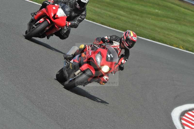 enduro digital images;event digital images;eventdigitalimages;no limits trackdays;oulton no limits trackday;oulton park cheshire;oulton trackday photographs;peter wileman photography;racing digital images;trackday digital images;trackday photos