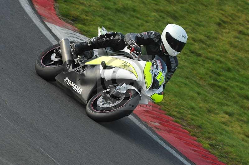 cadwell no limits trackday;cadwell park;cadwell park photographs;cadwell trackday photographs;enduro digital images;event digital images;eventdigitalimages;no limits trackdays;peter wileman photography;racing digital images;trackday digital images;trackday photos