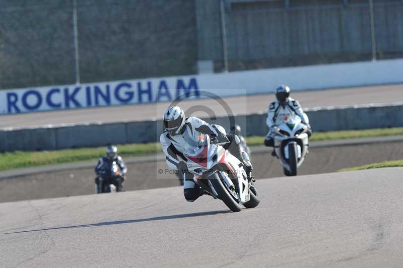 Rockingham no limits trackday;enduro digital images;event digital images;eventdigitalimages;no limits trackdays;peter wileman photography;racing digital images;rockingham raceway northamptonshire;rockingham trackday photographs;trackday digital images;trackday photos