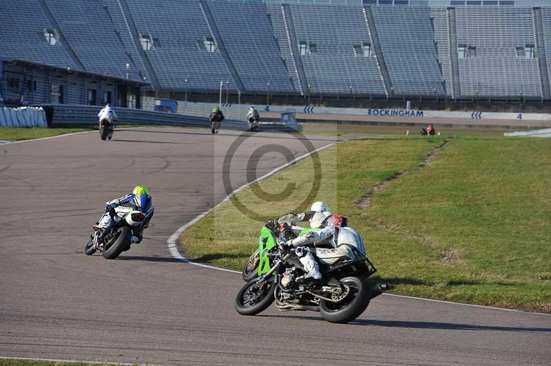 Rockingham no limits trackday;enduro digital images;event digital images;eventdigitalimages;no limits trackdays;peter wileman photography;racing digital images;rockingham raceway northamptonshire;rockingham trackday photographs;trackday digital images;trackday photos