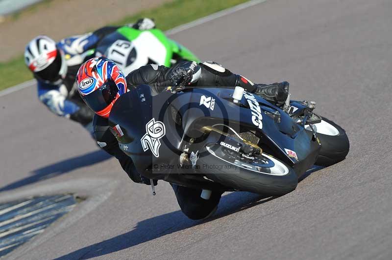 Rockingham no limits trackday;enduro digital images;event digital images;eventdigitalimages;no limits trackdays;peter wileman photography;racing digital images;rockingham raceway northamptonshire;rockingham trackday photographs;trackday digital images;trackday photos
