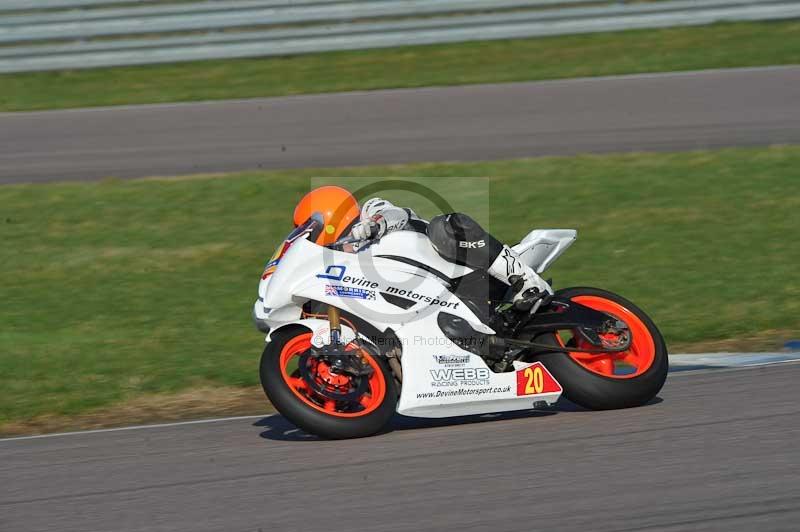 Rockingham no limits trackday;enduro digital images;event digital images;eventdigitalimages;no limits trackdays;peter wileman photography;racing digital images;rockingham raceway northamptonshire;rockingham trackday photographs;trackday digital images;trackday photos