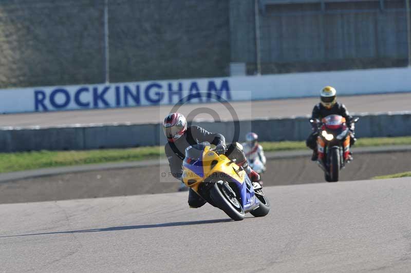 Rockingham no limits trackday;enduro digital images;event digital images;eventdigitalimages;no limits trackdays;peter wileman photography;racing digital images;rockingham raceway northamptonshire;rockingham trackday photographs;trackday digital images;trackday photos