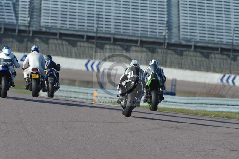Rockingham no limits trackday;enduro digital images;event digital images;eventdigitalimages;no limits trackdays;peter wileman photography;racing digital images;rockingham raceway northamptonshire;rockingham trackday photographs;trackday digital images;trackday photos