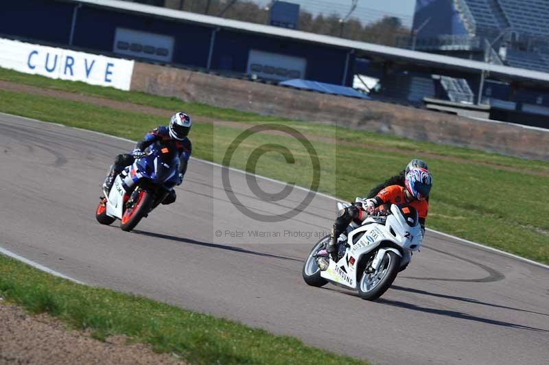 Rockingham no limits trackday;enduro digital images;event digital images;eventdigitalimages;no limits trackdays;peter wileman photography;racing digital images;rockingham raceway northamptonshire;rockingham trackday photographs;trackday digital images;trackday photos