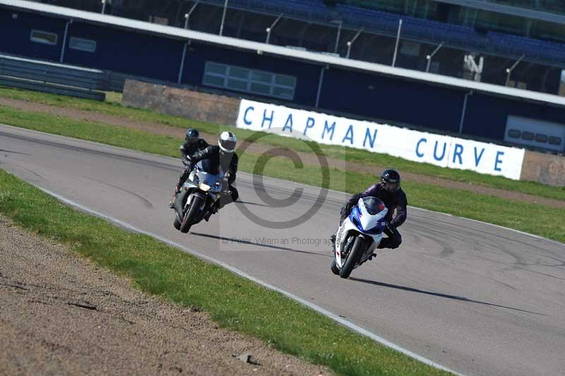Rockingham no limits trackday;enduro digital images;event digital images;eventdigitalimages;no limits trackdays;peter wileman photography;racing digital images;rockingham raceway northamptonshire;rockingham trackday photographs;trackday digital images;trackday photos