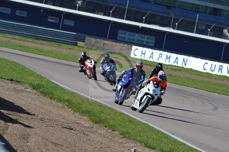 Rockingham no limits trackday;enduro digital images;event digital images;eventdigitalimages;no limits trackdays;peter wileman photography;racing digital images;rockingham raceway northamptonshire;rockingham trackday photographs;trackday digital images;trackday photos
