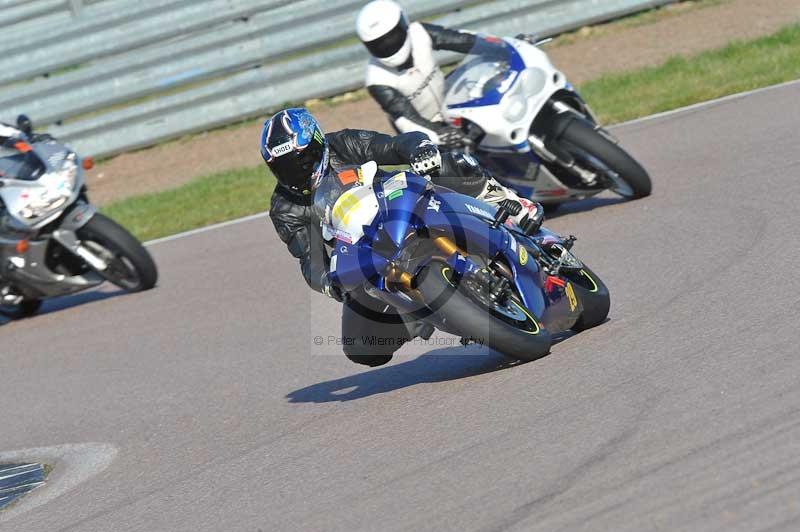 Rockingham no limits trackday;enduro digital images;event digital images;eventdigitalimages;no limits trackdays;peter wileman photography;racing digital images;rockingham raceway northamptonshire;rockingham trackday photographs;trackday digital images;trackday photos