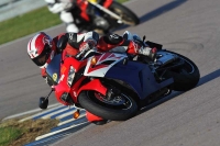 Rockingham-no-limits-trackday;enduro-digital-images;event-digital-images;eventdigitalimages;no-limits-trackdays;peter-wileman-photography;racing-digital-images;rockingham-raceway-northamptonshire;rockingham-trackday-photographs;trackday-digital-images;trackday-photos
