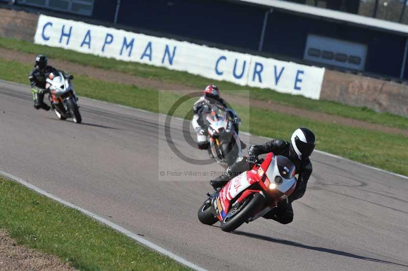 Rockingham no limits trackday;enduro digital images;event digital images;eventdigitalimages;no limits trackdays;peter wileman photography;racing digital images;rockingham raceway northamptonshire;rockingham trackday photographs;trackday digital images;trackday photos