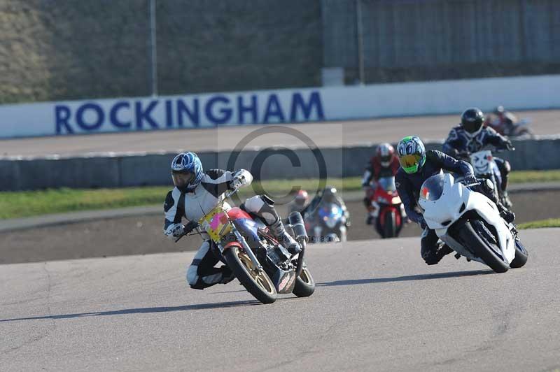 Rockingham no limits trackday;enduro digital images;event digital images;eventdigitalimages;no limits trackdays;peter wileman photography;racing digital images;rockingham raceway northamptonshire;rockingham trackday photographs;trackday digital images;trackday photos
