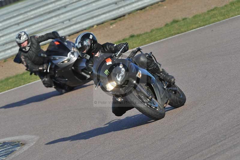 Rockingham no limits trackday;enduro digital images;event digital images;eventdigitalimages;no limits trackdays;peter wileman photography;racing digital images;rockingham raceway northamptonshire;rockingham trackday photographs;trackday digital images;trackday photos