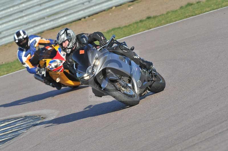 Rockingham no limits trackday;enduro digital images;event digital images;eventdigitalimages;no limits trackdays;peter wileman photography;racing digital images;rockingham raceway northamptonshire;rockingham trackday photographs;trackday digital images;trackday photos