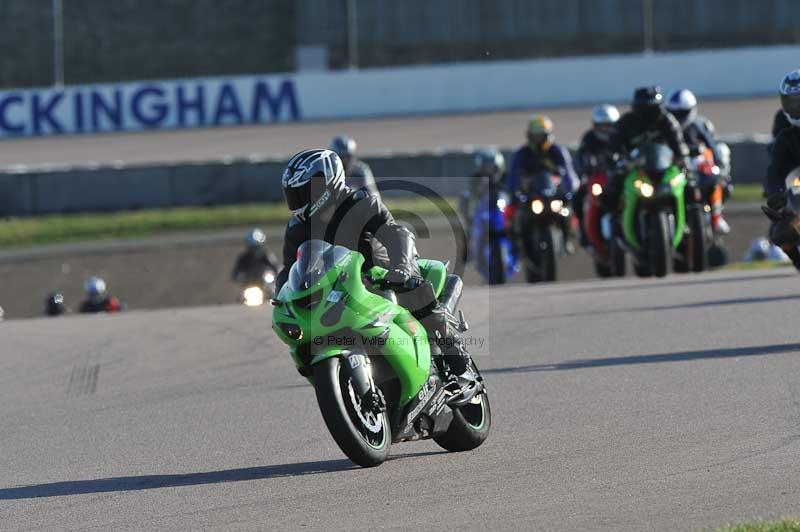 Rockingham no limits trackday;enduro digital images;event digital images;eventdigitalimages;no limits trackdays;peter wileman photography;racing digital images;rockingham raceway northamptonshire;rockingham trackday photographs;trackday digital images;trackday photos