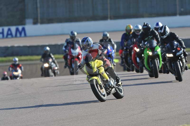 Rockingham no limits trackday;enduro digital images;event digital images;eventdigitalimages;no limits trackdays;peter wileman photography;racing digital images;rockingham raceway northamptonshire;rockingham trackday photographs;trackday digital images;trackday photos