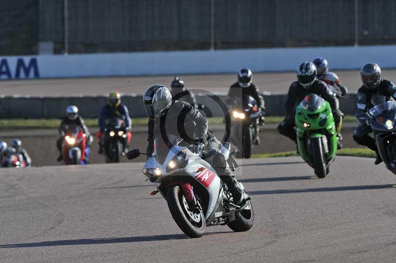 Rockingham no limits trackday;enduro digital images;event digital images;eventdigitalimages;no limits trackdays;peter wileman photography;racing digital images;rockingham raceway northamptonshire;rockingham trackday photographs;trackday digital images;trackday photos