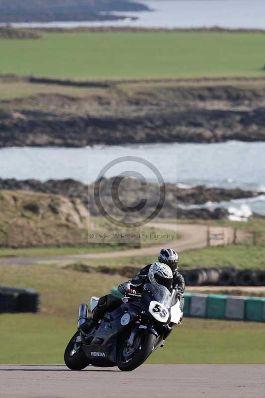 anglesey no limits trackday;anglesey photographs;anglesey trackday photographs;enduro digital images;event digital images;eventdigitalimages;no limits trackdays;peter wileman photography;racing digital images;trac mon;trackday digital images;trackday photos;ty croes