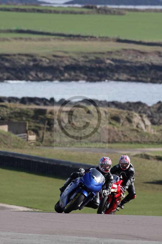 anglesey no limits trackday;anglesey photographs;anglesey trackday photographs;enduro digital images;event digital images;eventdigitalimages;no limits trackdays;peter wileman photography;racing digital images;trac mon;trackday digital images;trackday photos;ty croes