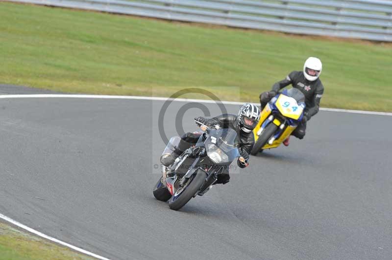 enduro digital images;event digital images;eventdigitalimages;no limits trackdays;oulton no limits trackday;oulton park cheshire;oulton trackday photographs;peter wileman photography;racing digital images;trackday digital images;trackday photos