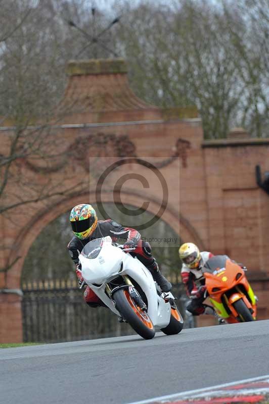 enduro digital images;event digital images;eventdigitalimages;no limits trackdays;oulton no limits trackday;oulton park cheshire;oulton trackday photographs;peter wileman photography;racing digital images;trackday digital images;trackday photos