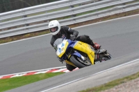 enduro-digital-images;event-digital-images;eventdigitalimages;no-limits-trackdays;oulton-no-limits-trackday;oulton-park-cheshire;oulton-trackday-photographs;peter-wileman-photography;racing-digital-images;trackday-digital-images;trackday-photos