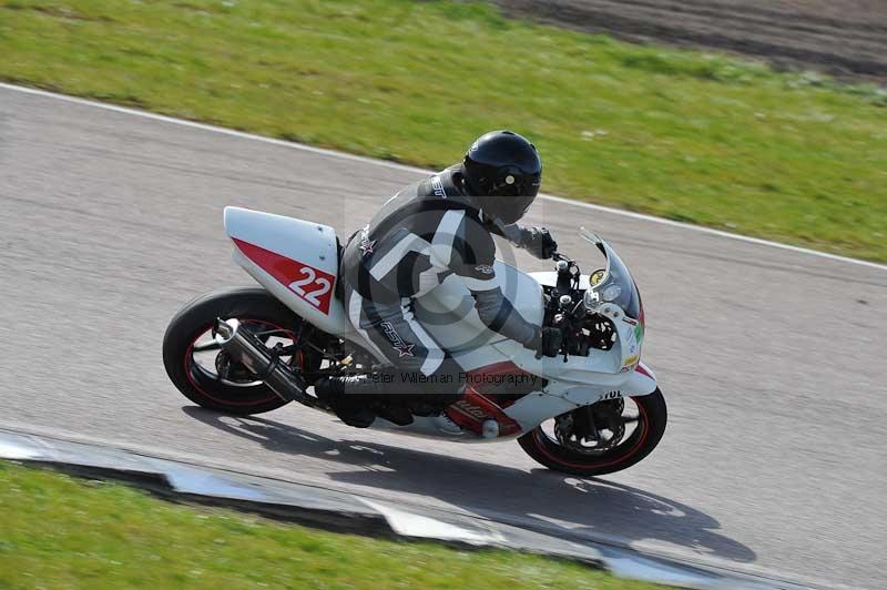 Rockingham no limits trackday;enduro digital images;event digital images;eventdigitalimages;no limits trackdays;peter wileman photography;racing digital images;rockingham raceway northamptonshire;rockingham trackday photographs;trackday digital images;trackday photos